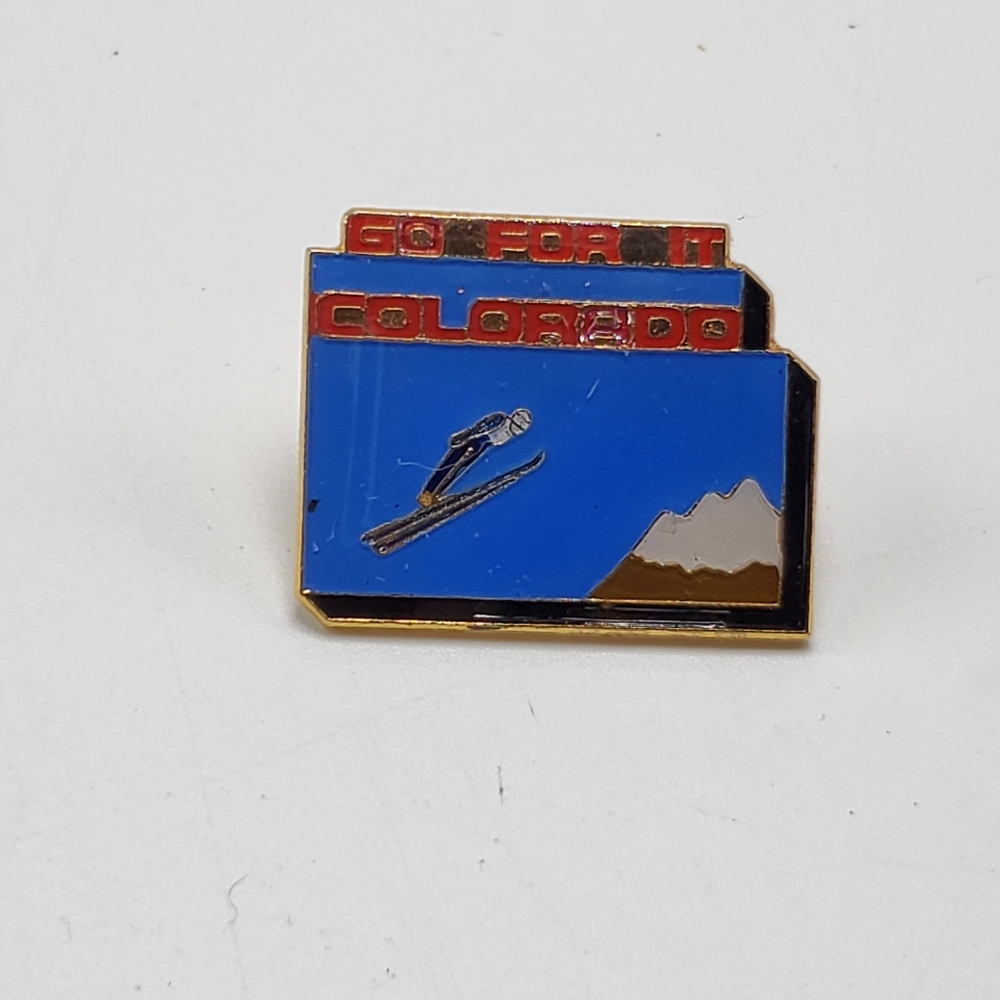 80's Go For It Colorado Lapel Pin Ski Pin Button